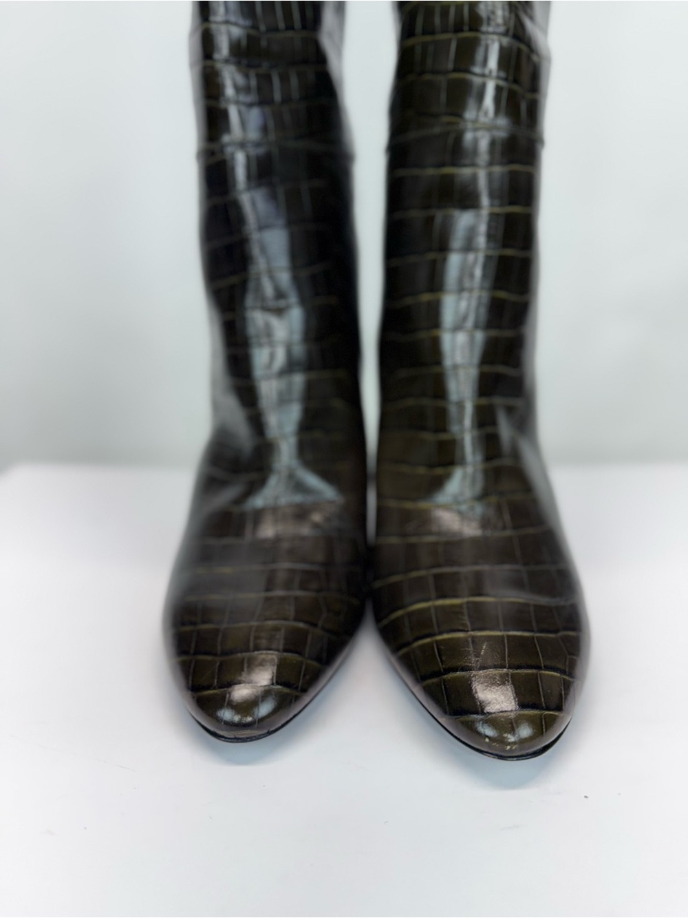 New Longchamp Croc Embossed Leather Knee High Boot Khaki Sz 10 - Picture 9 of 16